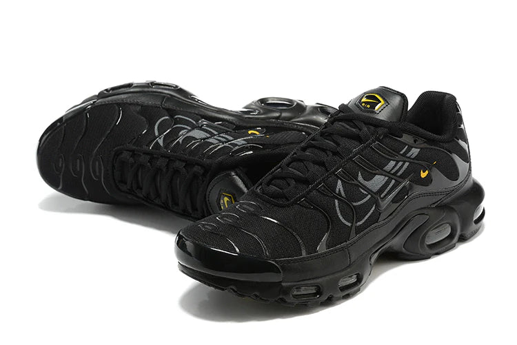 Air Max Plus TN 1 "Giant Swoosh"